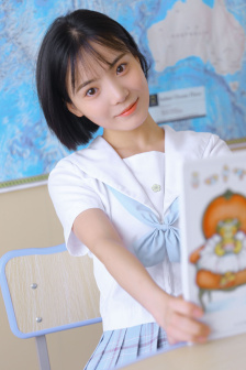 巜裸体监狱》成人版